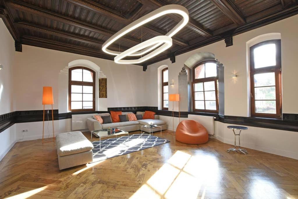6,5 Luxury Room Apartment - Central Zwickau - 3 Bedrooms - 2 Bathrooms Exterior photo