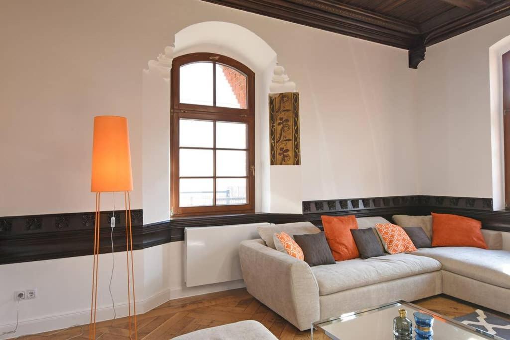 6,5 Luxury Room Apartment - Central Zwickau - 3 Bedrooms - 2 Bathrooms Exterior photo